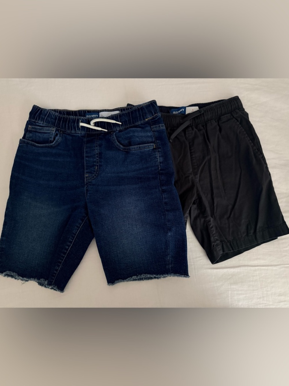 Bundle of 2 Old Navy boys Blue Denim and Charcoal Shorts size L(10-12)